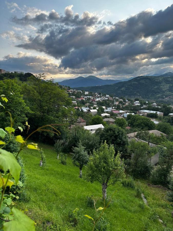 Deghceni Clubhouse Hotel Dilijan Ngoại thất bức ảnh
