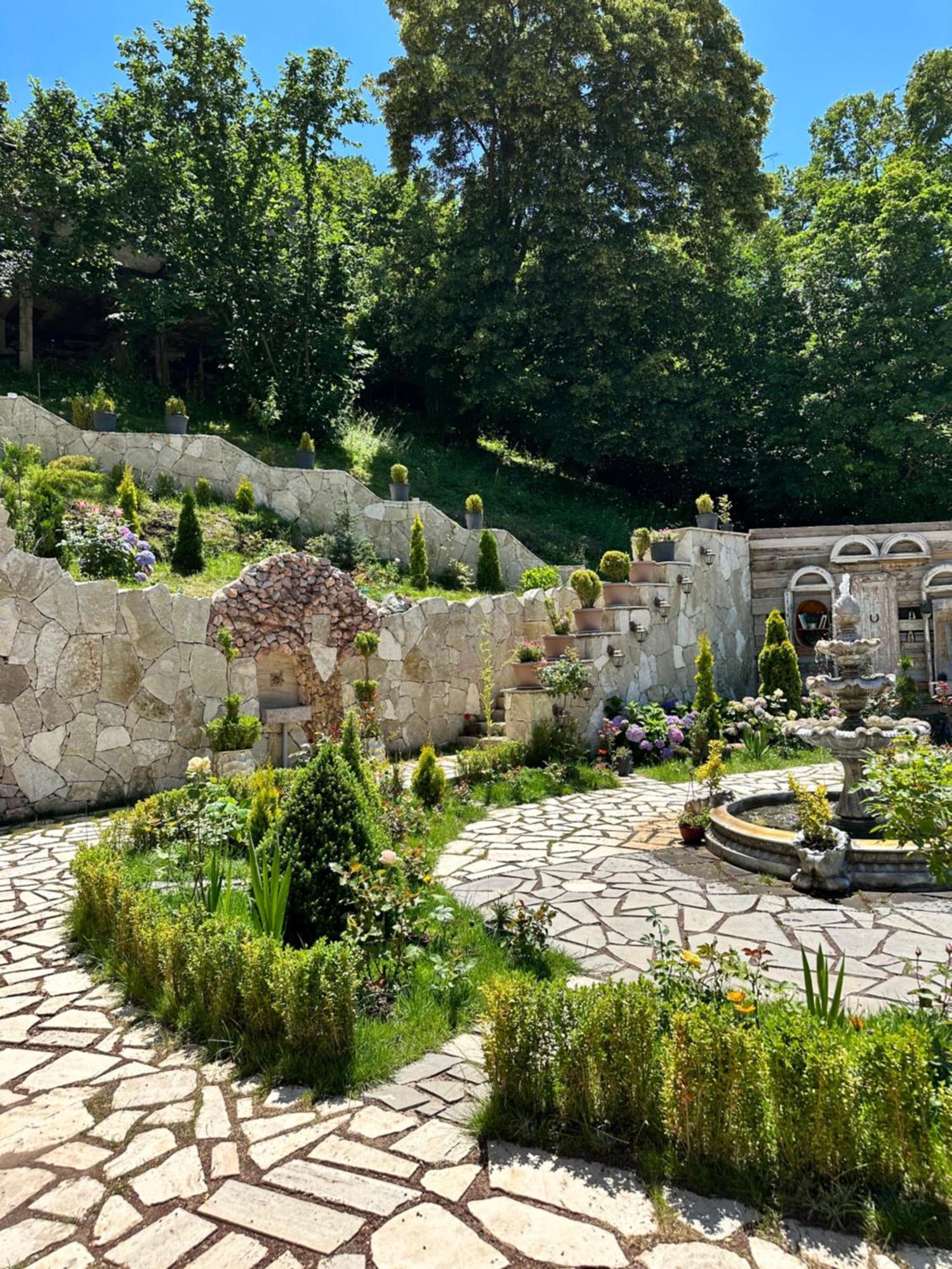 Deghceni Clubhouse Hotel Dilijan Ngoại thất bức ảnh